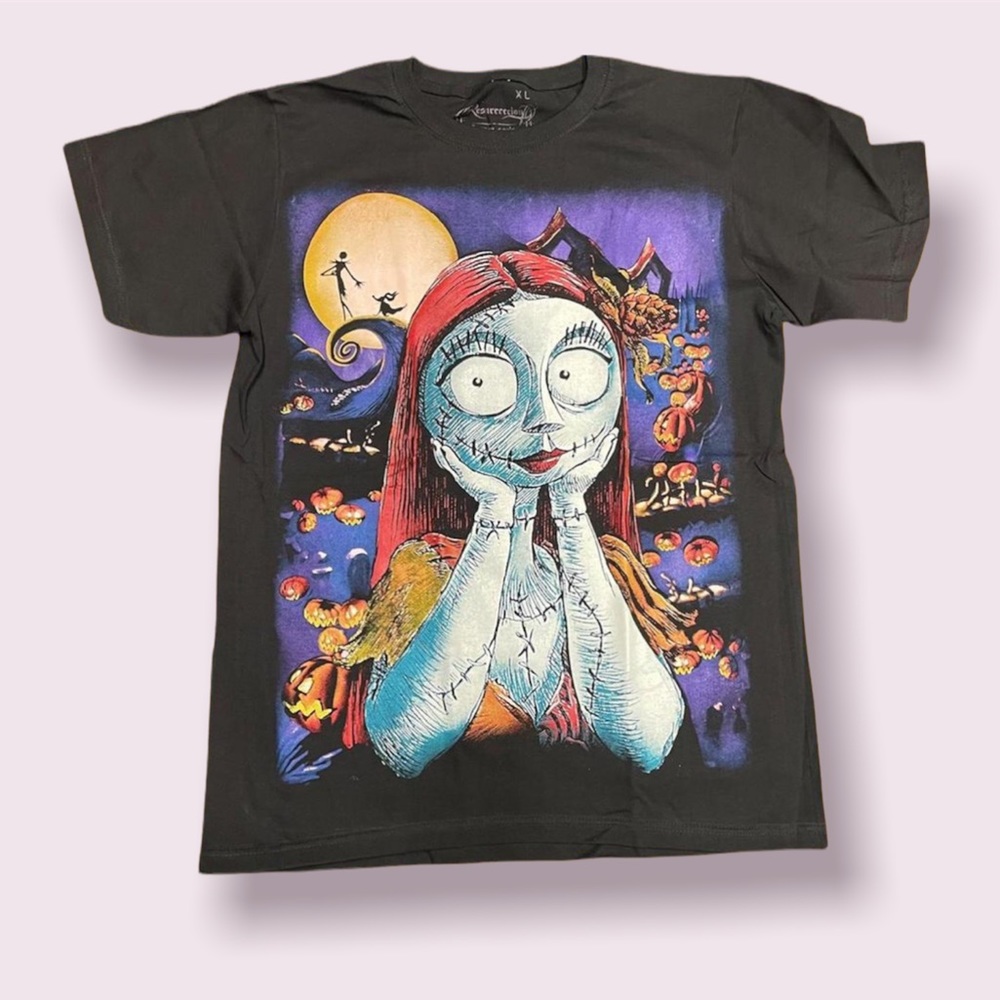 Sally graphic tshirt!